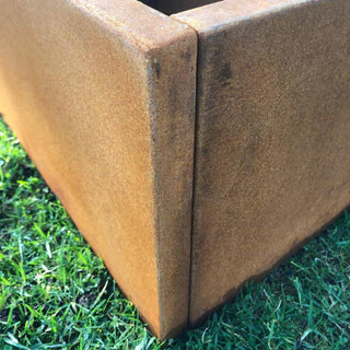 Cortenstål plantekasser utvendig hjørne